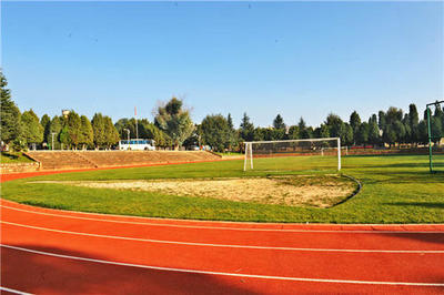 云南農(nóng)業(yè)職業(yè)技術(shù)學(xué)院五年制大專(zhuān) 培育軟件開(kāi)發(fā)新農(nóng)人